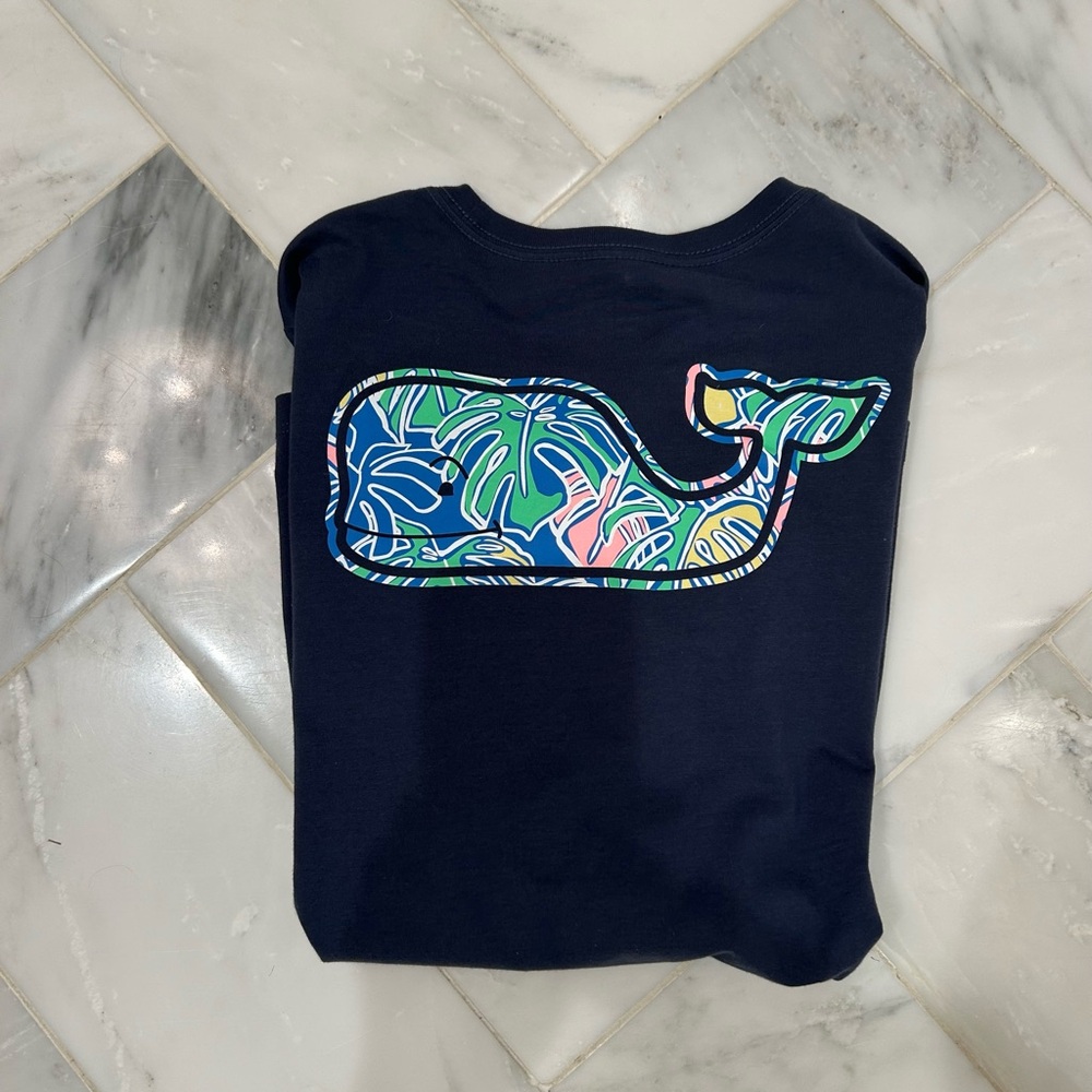 Vineyard vines Navy Blue T-Shirt with Colorful Whale Design